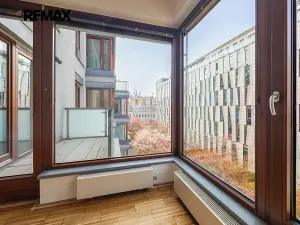 Pronájem bytu 2+kk, Praha - Karlín, Rohanské nábřeží, 73 m2