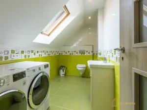 Prodej vícegeneračního domu, Račice, 291 m2