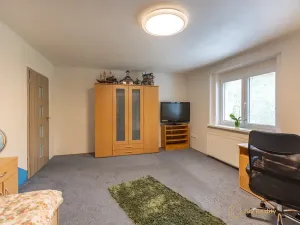 Prodej vícegeneračního domu, Račice, 291 m2