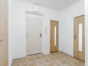 Prodej bytu 3+1, Tlustice, 72 m2