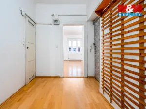 Prodej bytu 2+1, Praha - Vršovice, Madridská, 62 m2