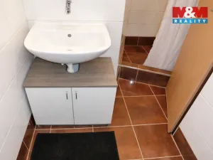 Pronájem bytu 2+1, Lázně Bohdaneč, Šípkova, 70 m2