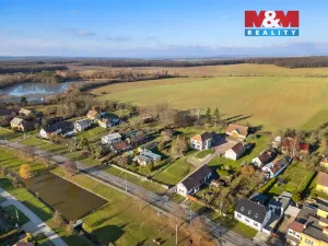 Prodej pozemku pro bydlení, Nechanice - Staré Nechanice, 778 m2