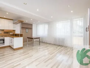 Pronájem bytu 3+kk, Neratovice, Na Skalkách, 68 m2