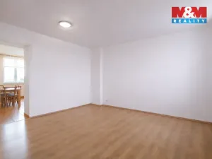 Prodej bytu 4+1, Dolní Dunajovice, U Pekárny, 83 m2