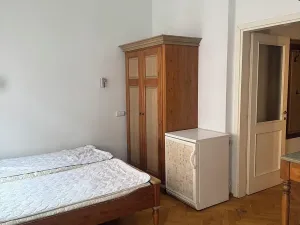 Pronájem bytu 1+kk, Praha - Žižkov, Orebitská, 26 m2