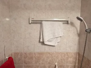 Pronájem bytu 1+1, Liberec, Zámecký vrch, 36 m2