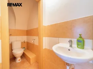 Prodej komerční nemovitosti, Šumperk, nám. Míru, 200 m2