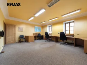 Prodej kanceláře, Šumperk, nám. Míru, 200 m2