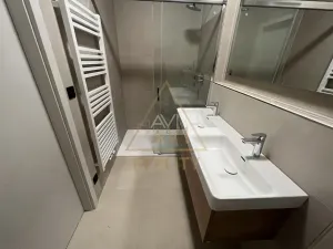 Pronájem bytu 2+kk, Praha - Libeň, Andrštova, 58 m2