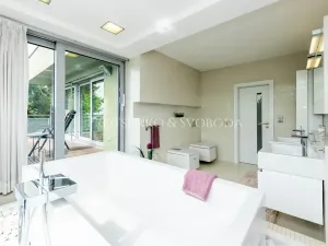 Prodej rodinného domu, Bratislava, Slovensko, 490 m2