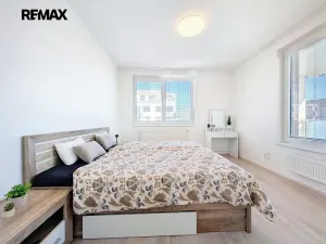 Prodej bytu 2+kk, Praha - Hlubočepy, Hugo Haase, 55 m2