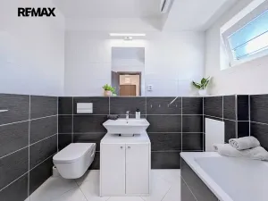 Prodej bytu 2+kk, Praha - Hlubočepy, Hugo Haase, 55 m2