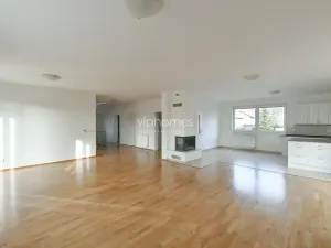 Pronájem vily, Průhonice, Pod Valem II., 285 m2