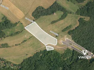 Prodej podílu pole, Prackovice nad Labem, 2008 m2