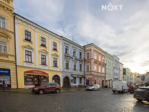 Prodej bytu 2+1, Jindřichův Hradec, nám. Míru, 100 m2