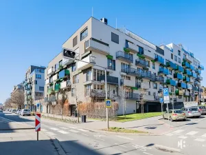 Prodej bytu 2+kk, Praha - Vršovice, Archangelská, 97 m2