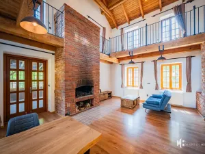 Prodej apartmánu, Květnice, Na Ladech, 460 m2