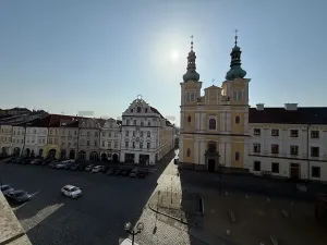 Pronájem bytu 2+1, Hradec Králové, Velké náměstí, 100 m2