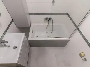 Prodej bytu 3+kk, Praha - Podolí, Gončarenkova, 61 m2