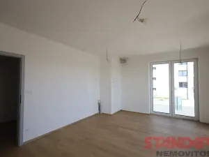 Pronájem bytu 1+kk, Dobřany, Ústavní, 37 m2