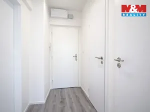 Pronájem bytu 1+1, Neratovice, Dr. E. Beneše, 37 m2