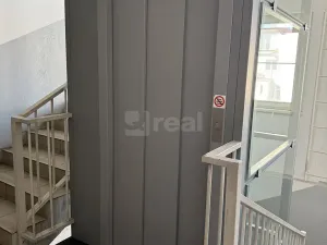 Pronájem bytu 2+kk, Praha - Žižkov, Baranova, 80 m2