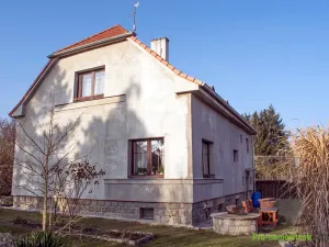 Prodej rodinného domu, Mirošov, Školní, 180 m2