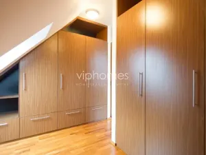 Pronájem bytu 3+1, Praha - Střešovice, Malá, 112 m2