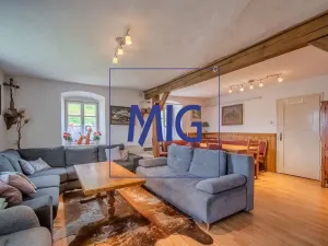 Prodej chalupy, Staré Město, 240 m2