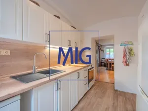 Prodej chalupy, Staré Město, 240 m2