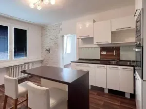 Pronájem bytu 1+1, Chomutov, 17. listopadu, 35 m2