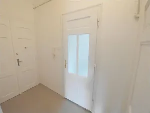 Pronájem bytu 1+1, Praha - Vršovice, Moskevská, 46 m2