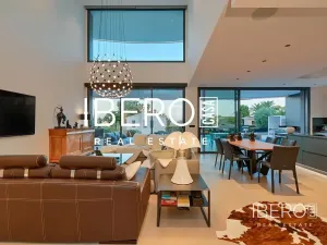 Prodej rodinného domu, Moraira, Španělsko, 350 m2