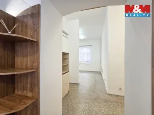 Pronájem obchodního prostoru, Karlovy Vary, Koptova, 57 m2