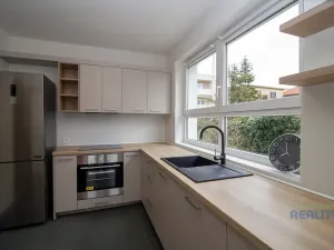 Pronájem bytu 4+1, Praha - Hostivař, Pod průsekem, 126 m2