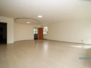 Pronájem bytu 4+1, Praha - Hostivař, Pod průsekem, 126 m2