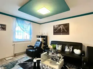 Prodej rodinného domu, Sadov, 150 m2