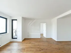 Prodej bytu 3+kk, Praha - Vysočany, V Předním Hloubětíně, 67 m2