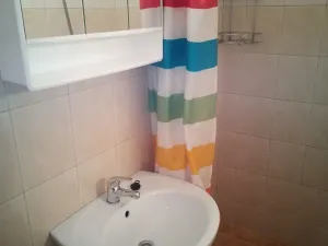 Pronájem bytu 1+1, Praha - Žižkov, Hájkova, 40 m2