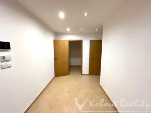 Pronájem bytu 2+kk, Praha - Záběhlice, Mattioliho, 61 m2