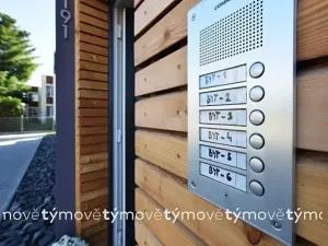 Pronájem bytu 2+kk, Pardubice, Na Hrázi, 33 m2