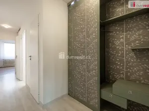 Prodej bytu 3+1, Praha - Řepy, Nevanova, 73 m2