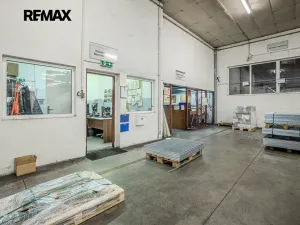 Prodej skladu, Plzeň, Dopravní, 9469 m2