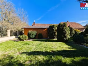 Prodej rodinného domu, Chrast - Podlažice, 280 m2