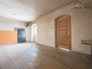 Prodej vícegeneračního domu, Ledeč nad Sázavou, Husovo náměstí, 525 m2