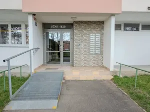 Prodej bytu 3+1, Česká Lípa, Jižní, 71 m2