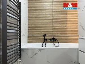 Prodej bytu 3+1, Karviná - Mizerov, tř. Těreškovové, 66 m2