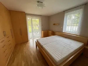 Pronájem rodinného domu, Písek, V Lukách, 400 m2