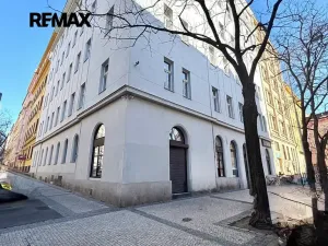Pronájem obchodního prostoru, Praha - Vinohrady, Budečská, 78 m2
